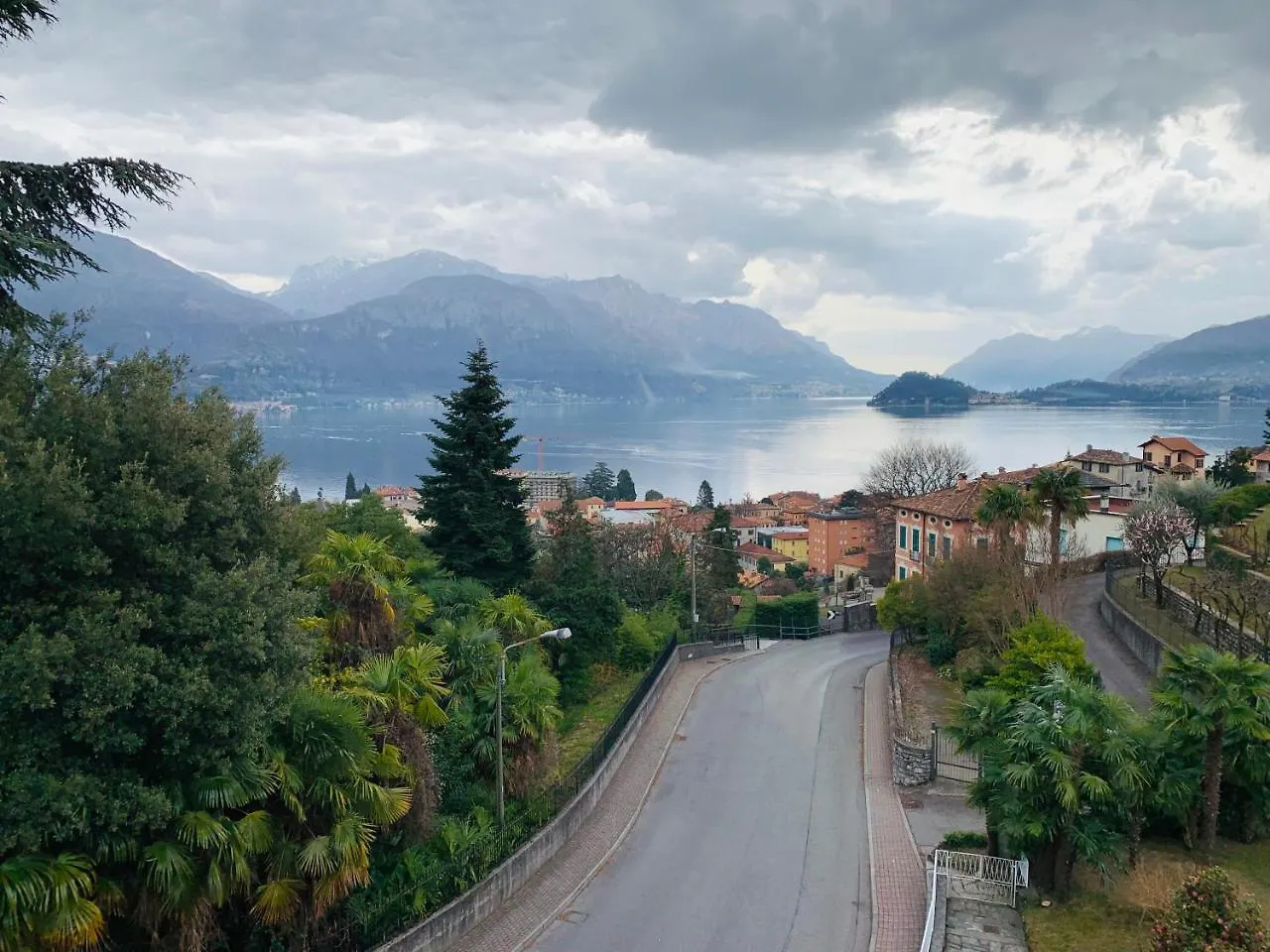 **  Hotel Loveno Menaggio Italia